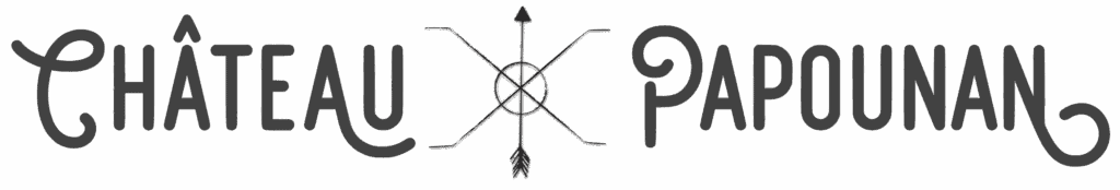 Logo élégant de Château Papounan